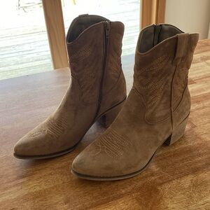 Altar’d state western cowboy boots
